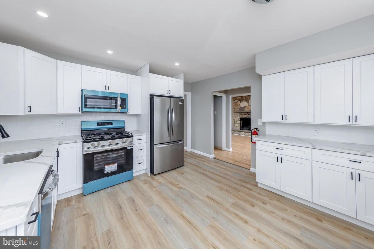 After: Bedroom — Glendora NJ Easy Sale