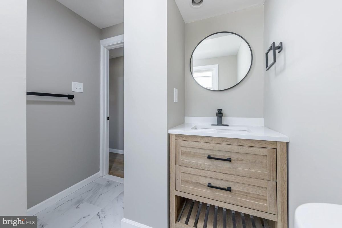 After: Dining Room — Glendora NJ Easy Sale