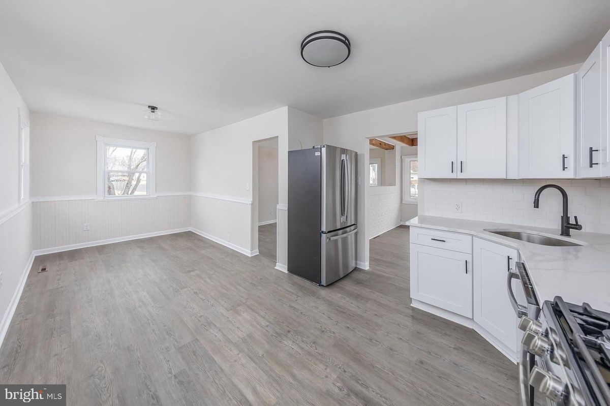 After: Bathroom — Wenonah NJ Fresh Start