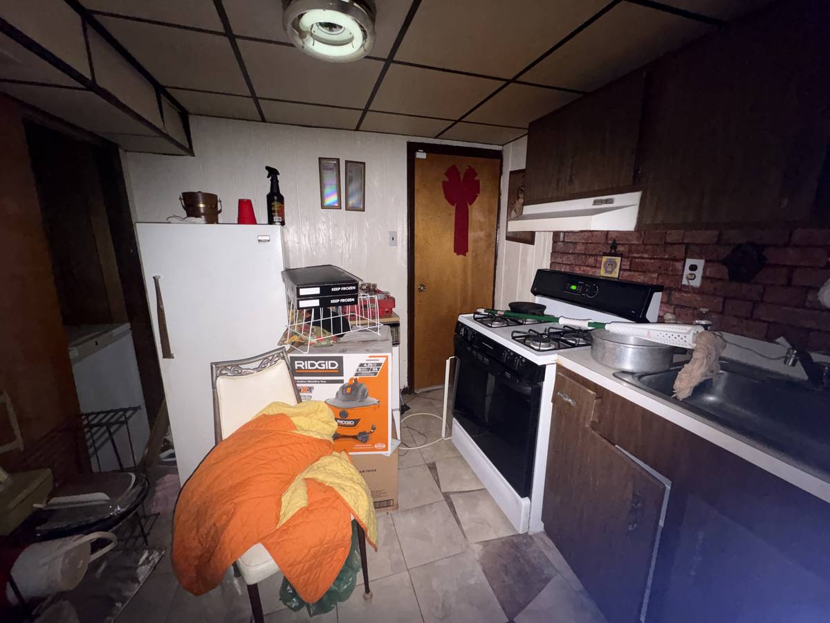 Before: Hallway — Williamstown Estate NJ